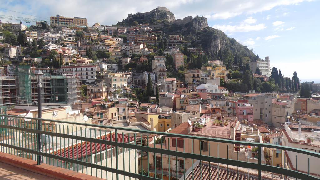 La Casa Di Marilena Lägenhet Taormina Exteriör bild